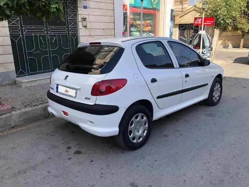 پژو 206 تیپ 5 - 1396