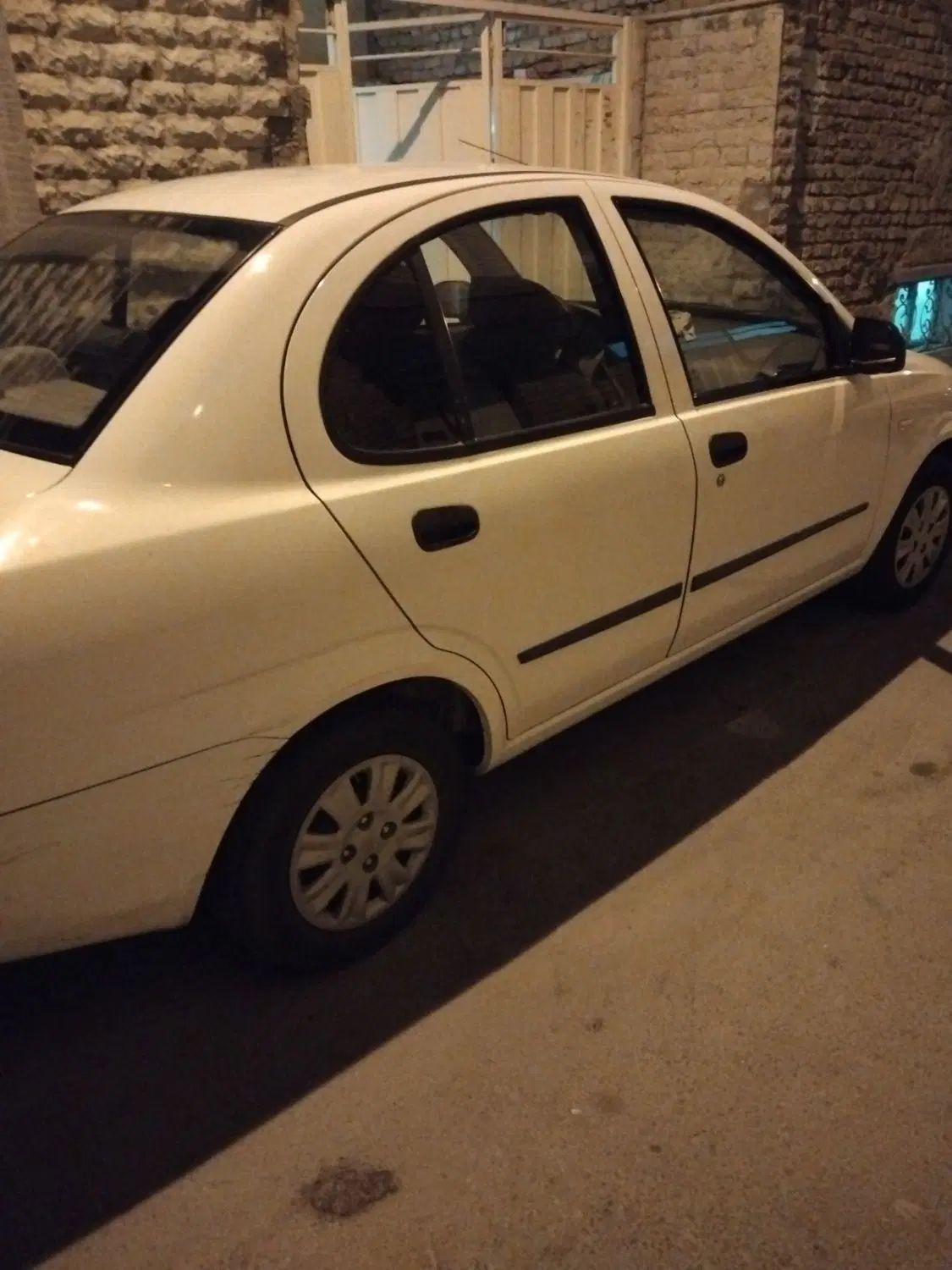 تیبا صندوق دار SX - 1399