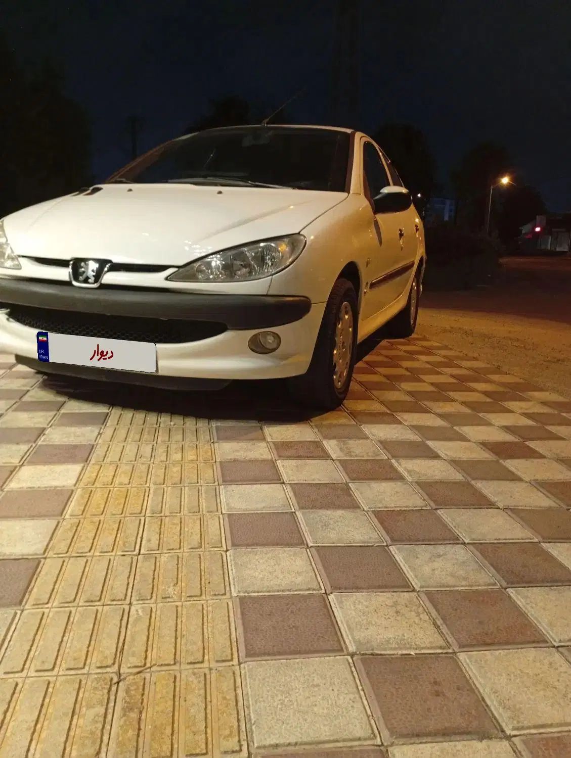 پژو ۲۰۶ صندوق دار v8 - 1395