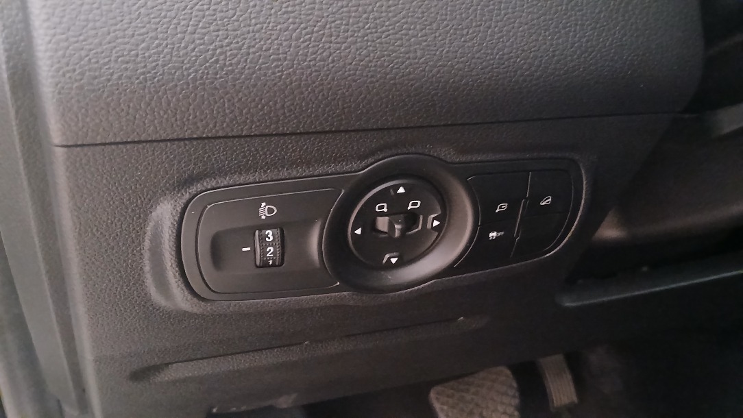 ام وی ام X55 اسپرت اکسلنت - 1399
