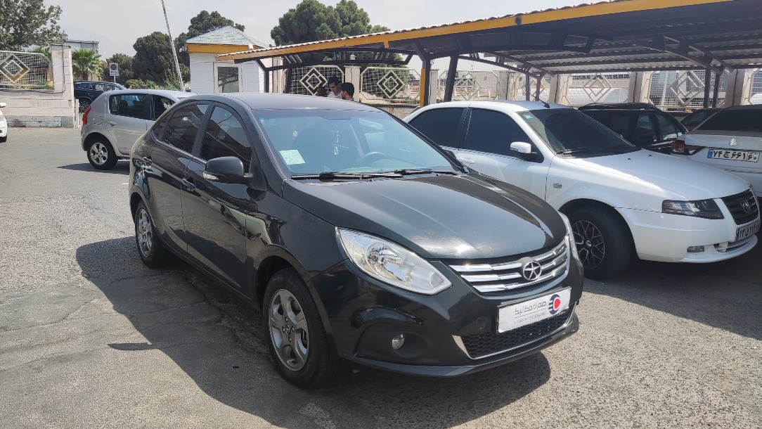 جک J4 اتوماتیک ساده - 1401