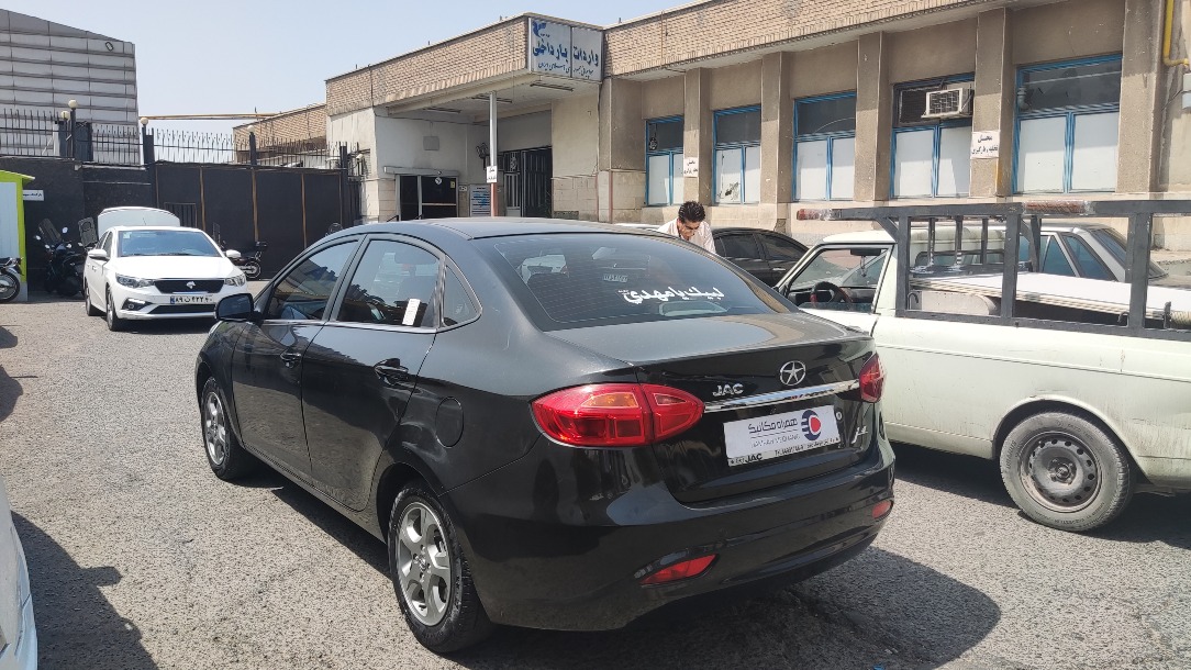 جک J4 اتوماتیک ساده - 1401