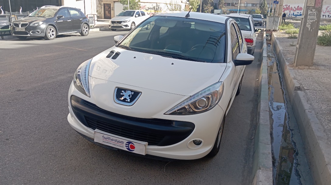 پژو ۲۰۷ صندوق دار اتوماتیک - 1397