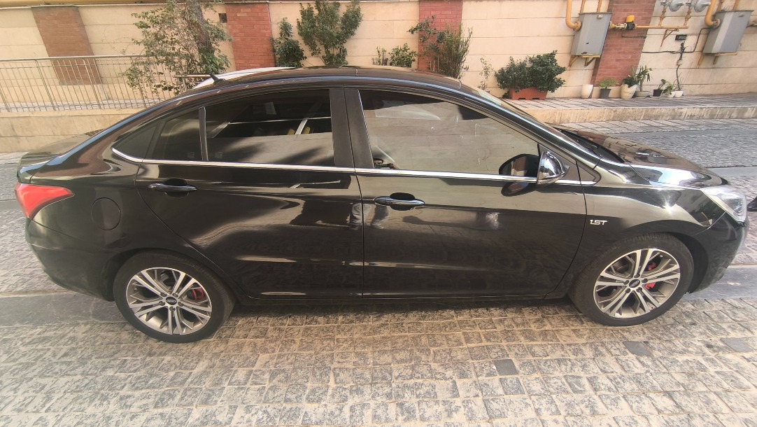 چری آریزو ۵ توربو TE - 1400