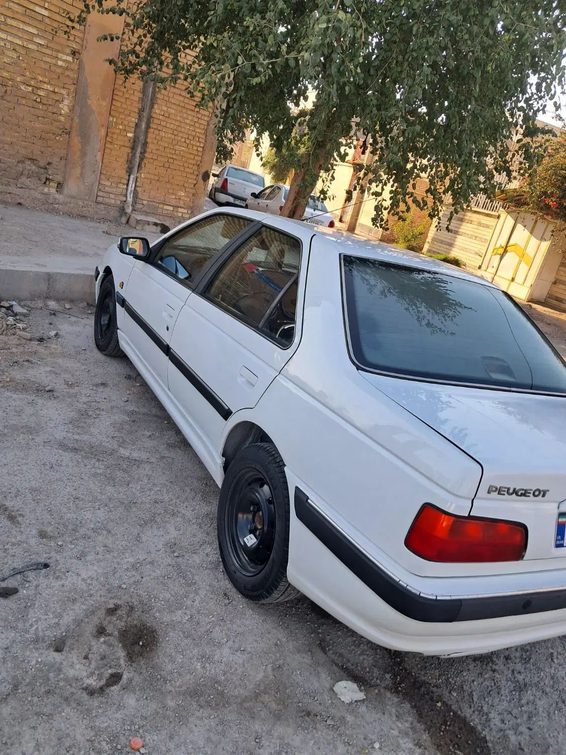 پژو پارس سال - 1395