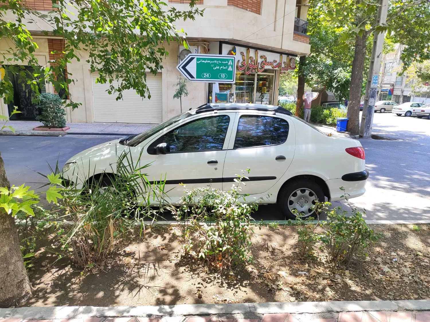پژو ۲۰۶ صندوق دار v8 - 1397