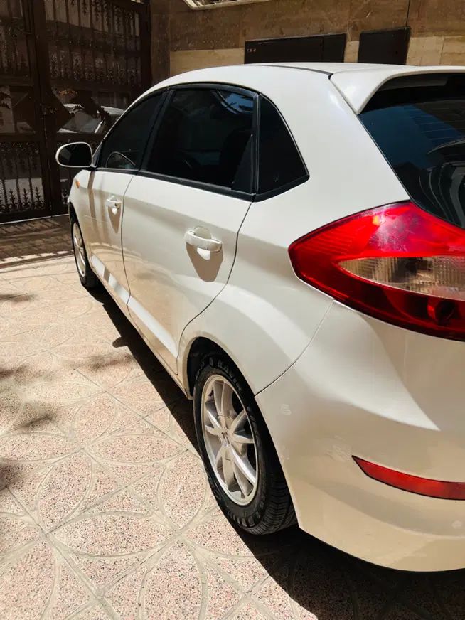 ام وی ام 315 هاچ بک ساده دنده ای - 1391