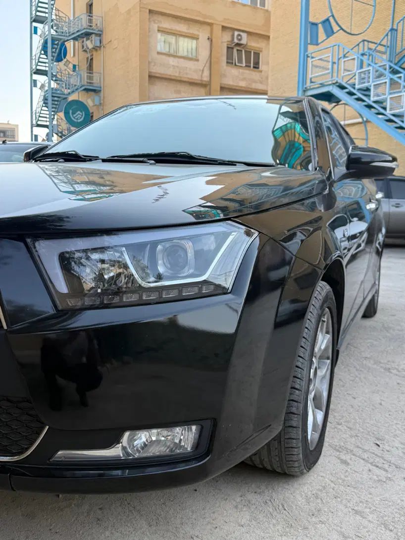 دنا پلاس توربو اتوماتیک - 1401