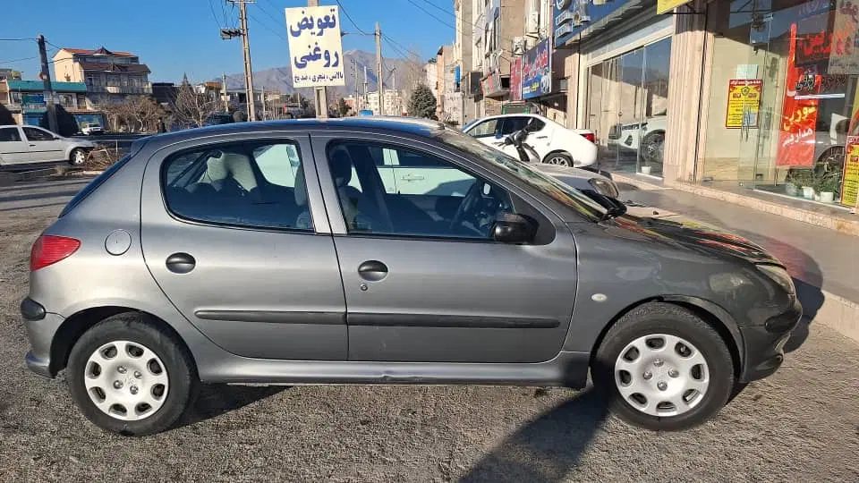پژو 206 تیپ 5 - 1396