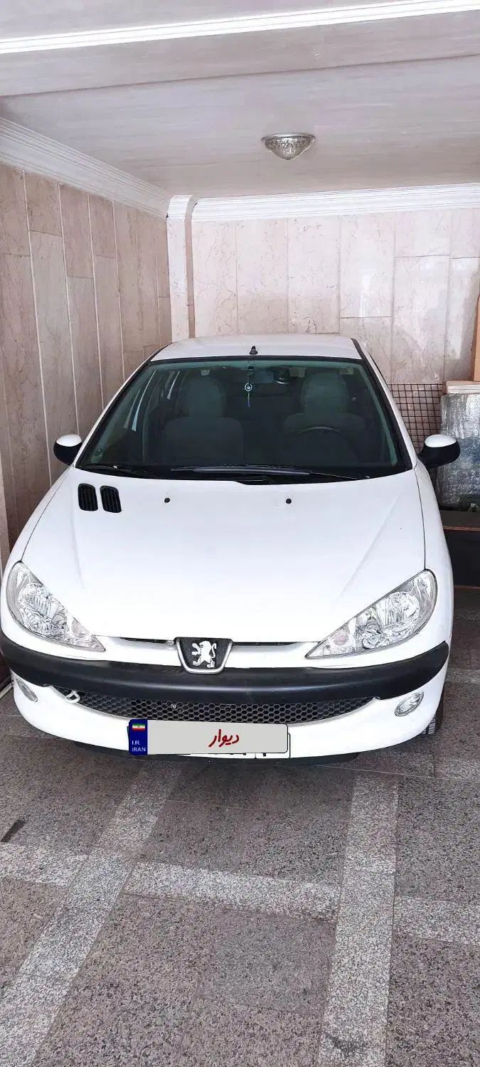 پژو ۲۰۶ صندوق دار v8 - 1398