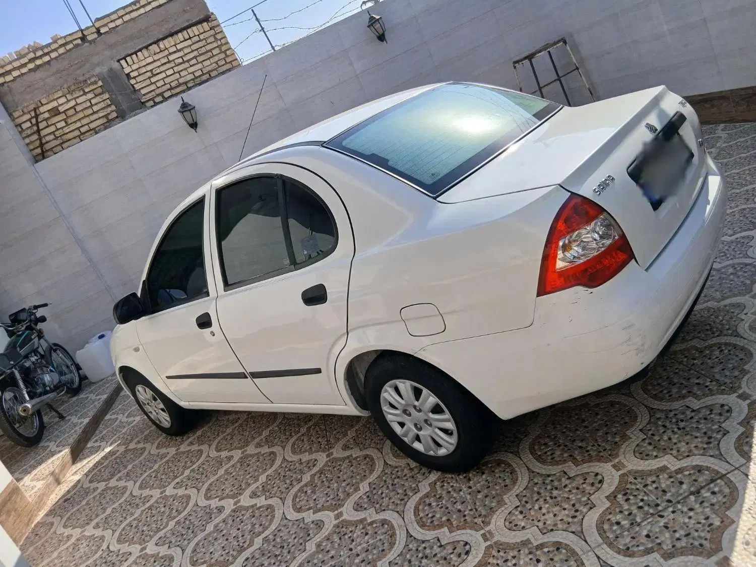 تیبا صندوق دار SX - 1400