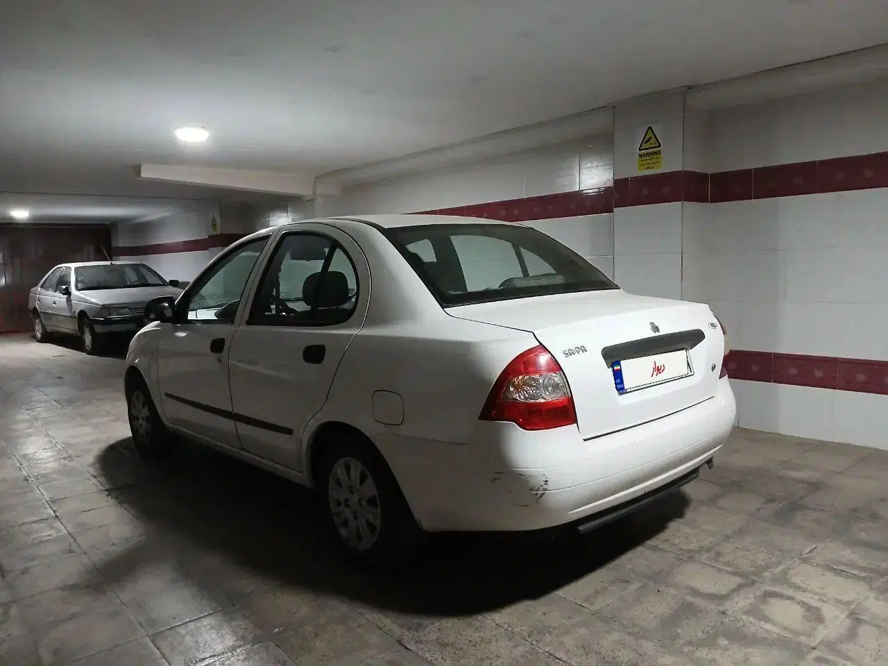 تیبا صندوق دار SX - 1395