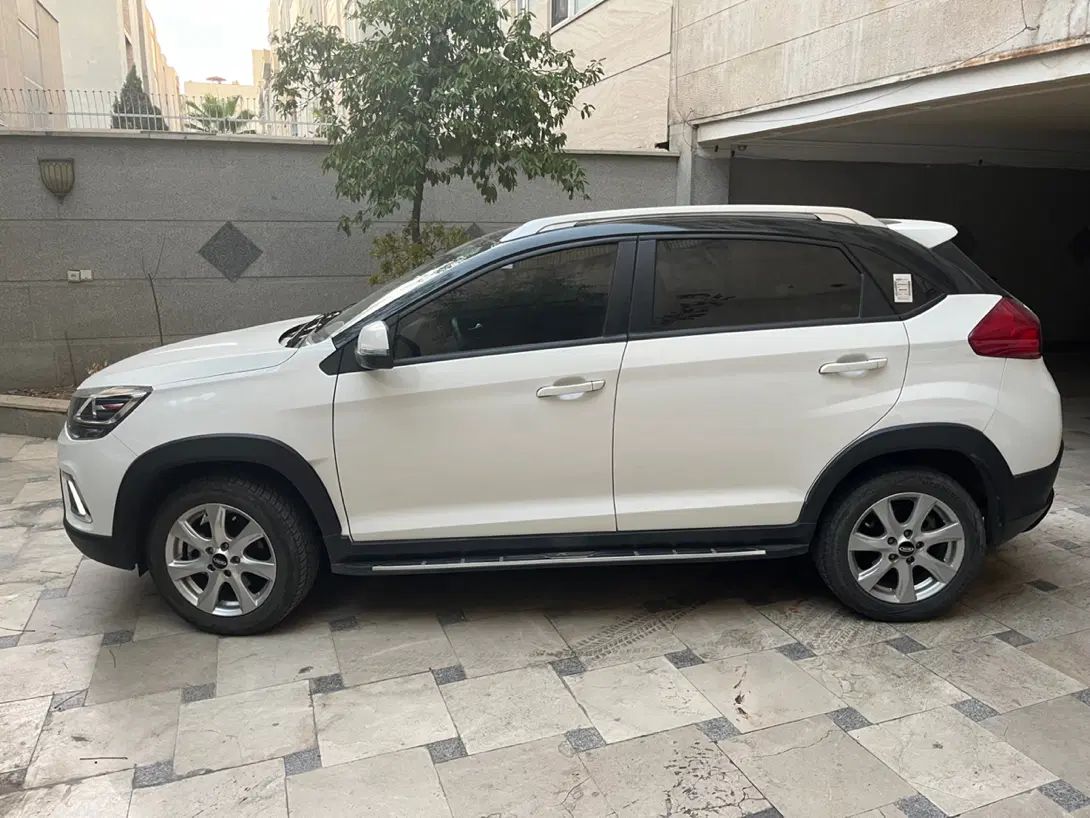 ام وی ام X22 دنده ای اسپرت لاکچری - 1401