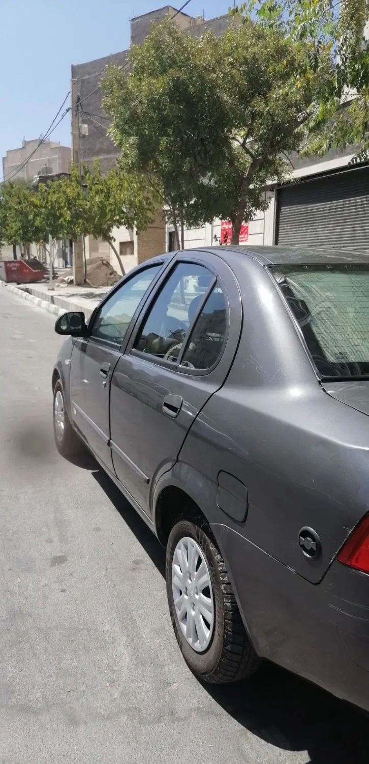 تیبا صندوق دار SX - 1396