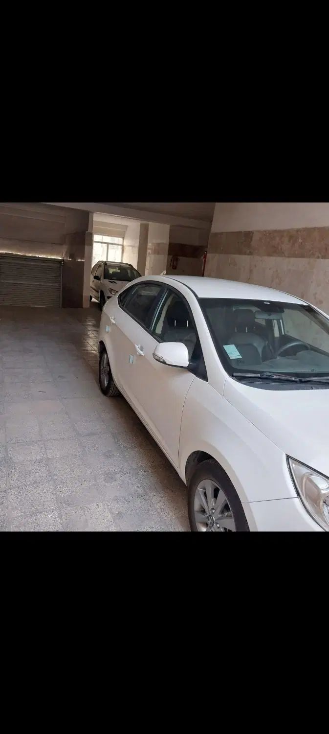 جک J4 اتوماتیک آپشنال - 1402