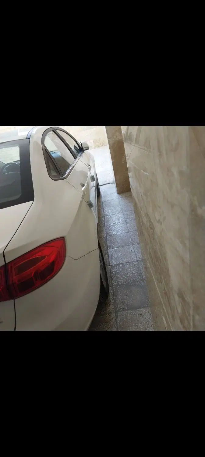 جک J4 اتوماتیک آپشنال - 1402