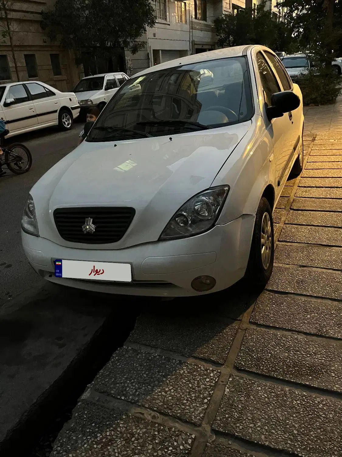 تیبا صندوق دار SX - 1394