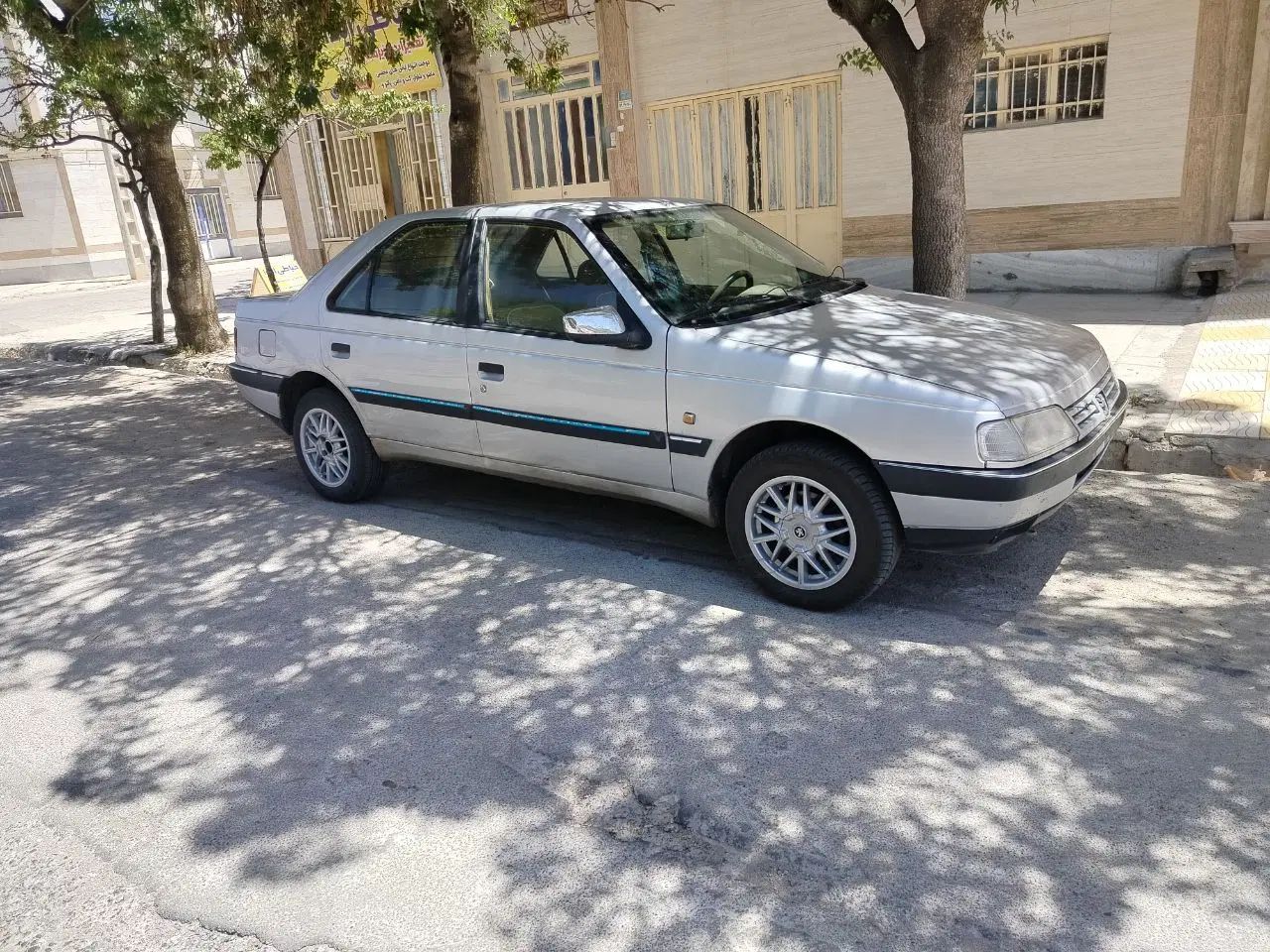 پژو 405 GLX - 1392