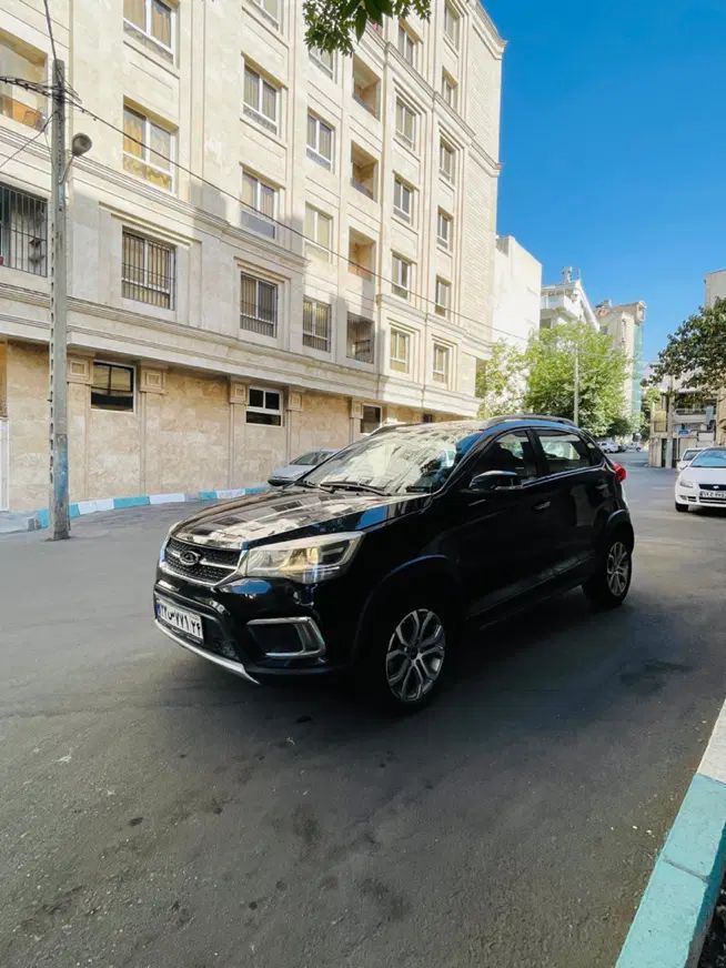 ام وی ام X22 دنده‌ای لاکچری - 1397