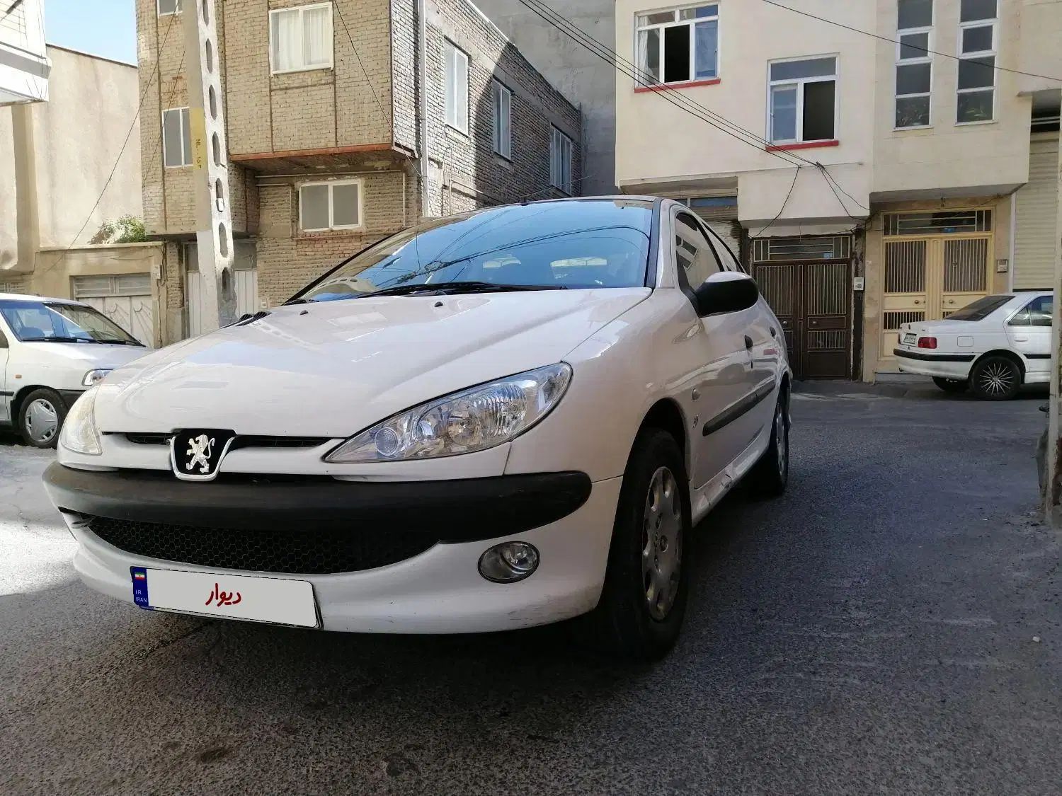 پژو ۲۰۶ صندوق دار v8 - 1398