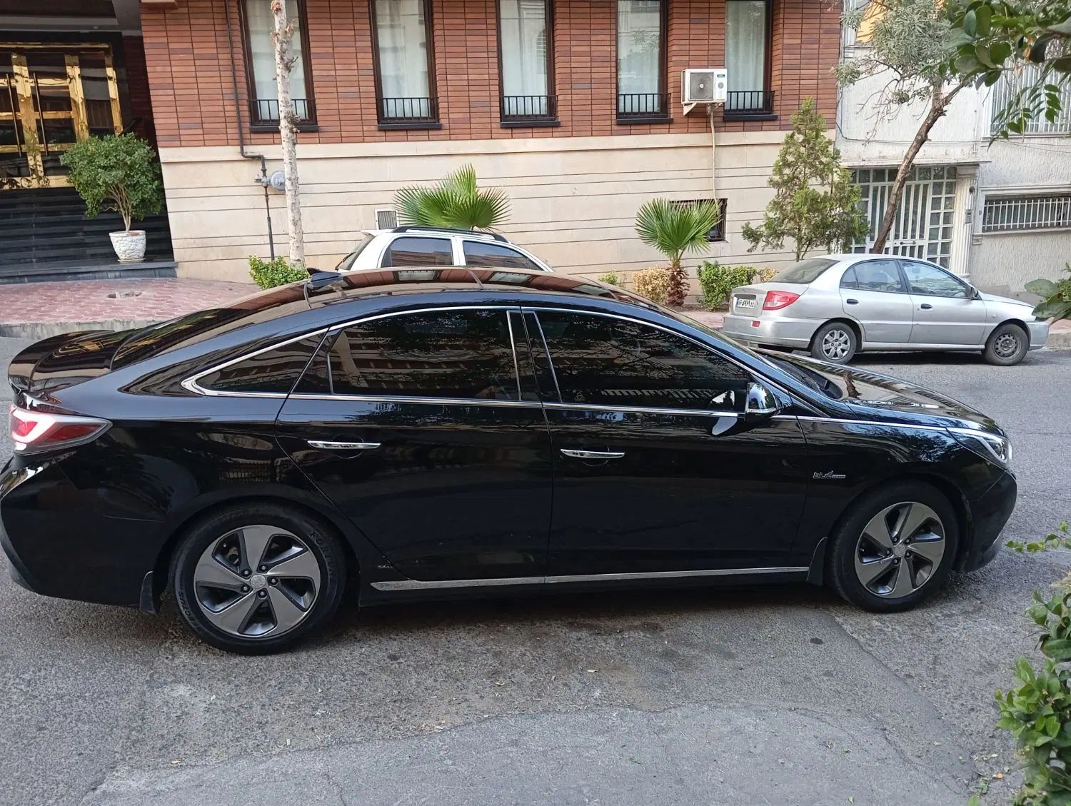هیوندای سوناتا هیبرید GLS PLUS - 2017