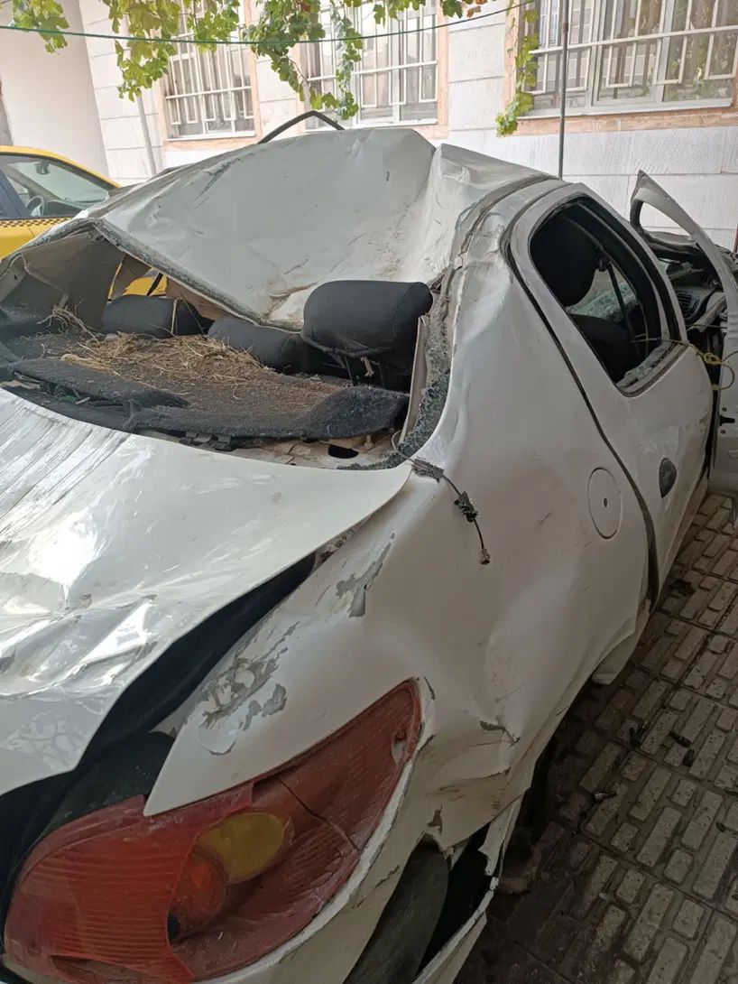 پژو ۲۰۶ صندوق دار v8 - 1391