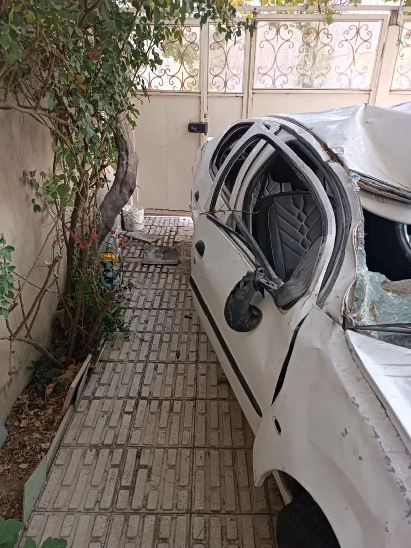 پژو ۲۰۶ صندوق دار v8 - 1391