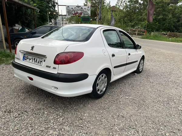 پژو ۲۰۶ صندوق دار v8 - 1387