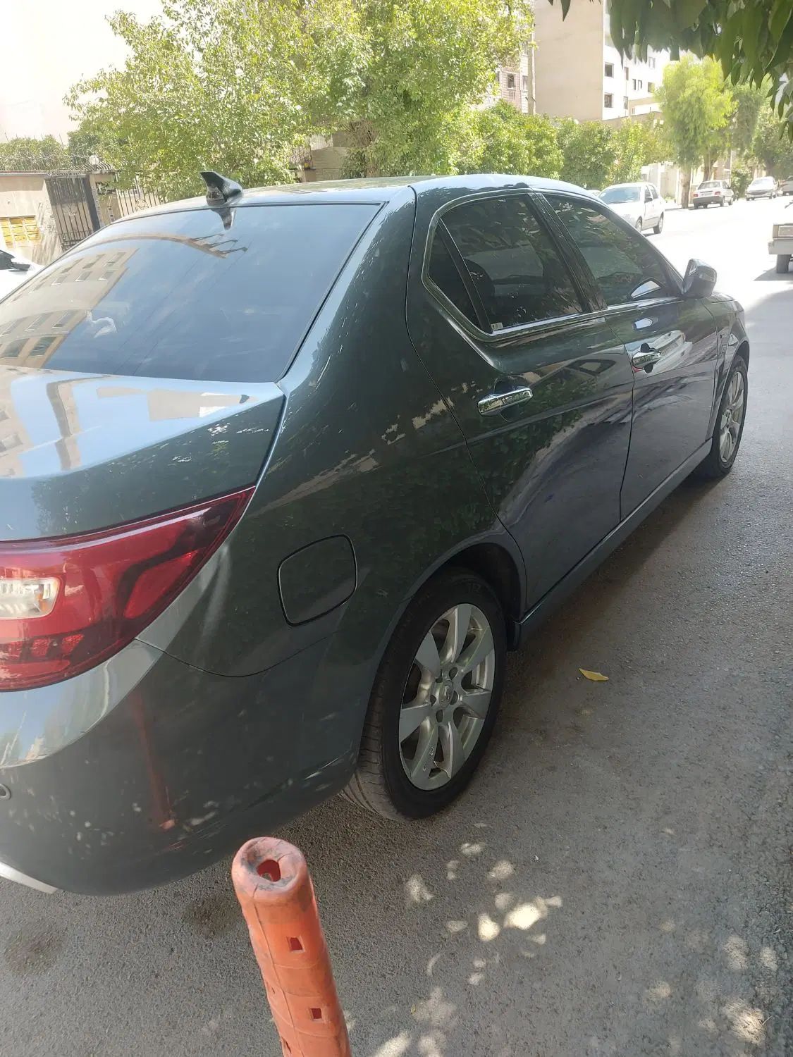 دنا پلاس توربو اتوماتیک - 1402