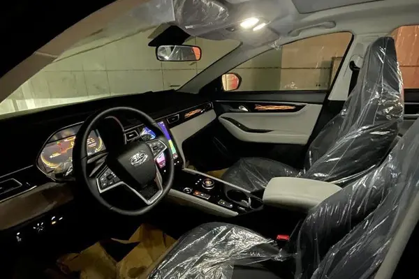کی ام سی EJ7 پلاس - 2024