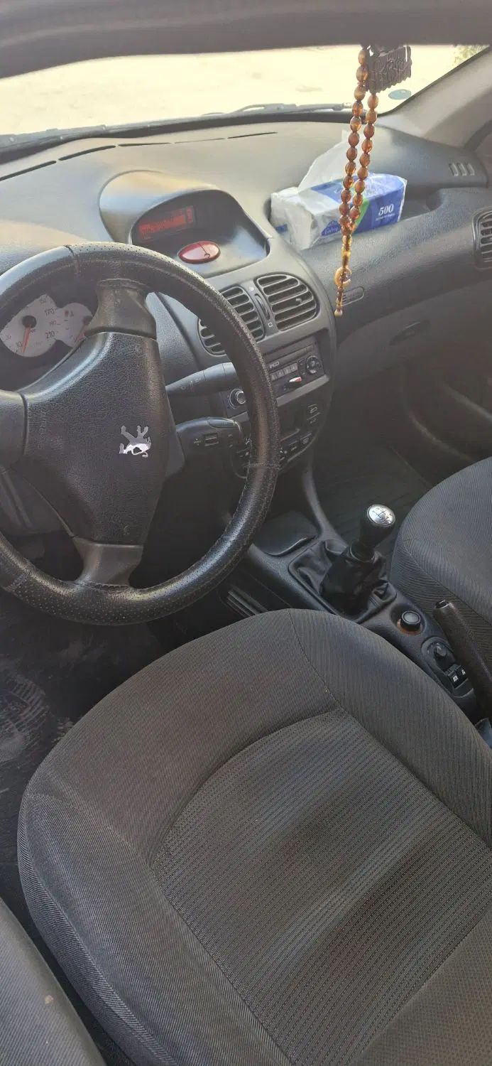 پژو ۲۰۶ صندوق دار v8 - 1400