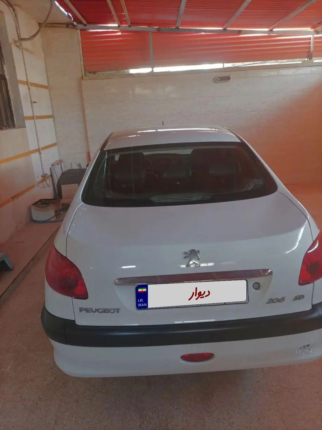 پژو ۲۰۶ صندوق دار v8 - 1399