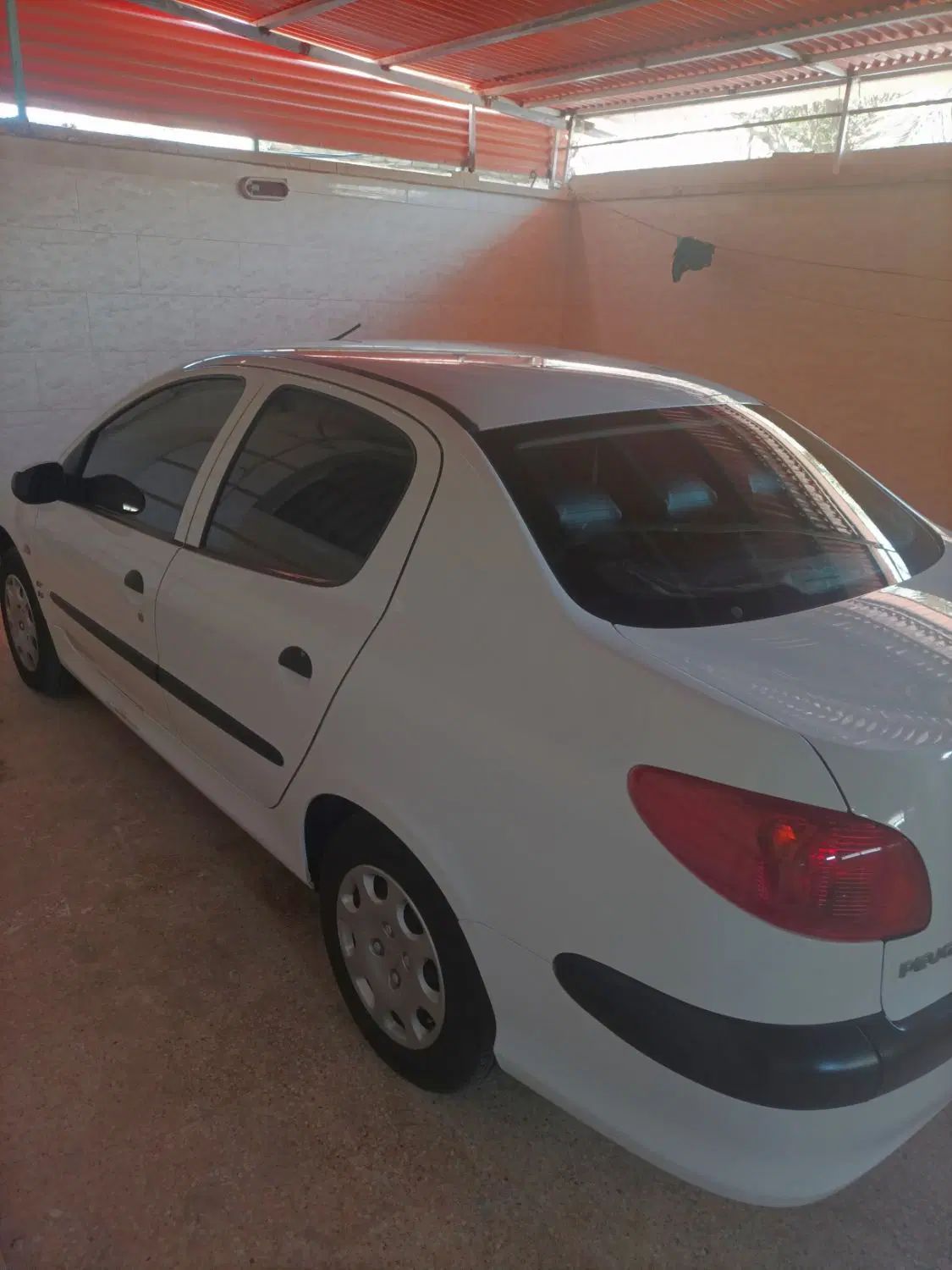 پژو ۲۰۶ صندوق دار v8 - 1399