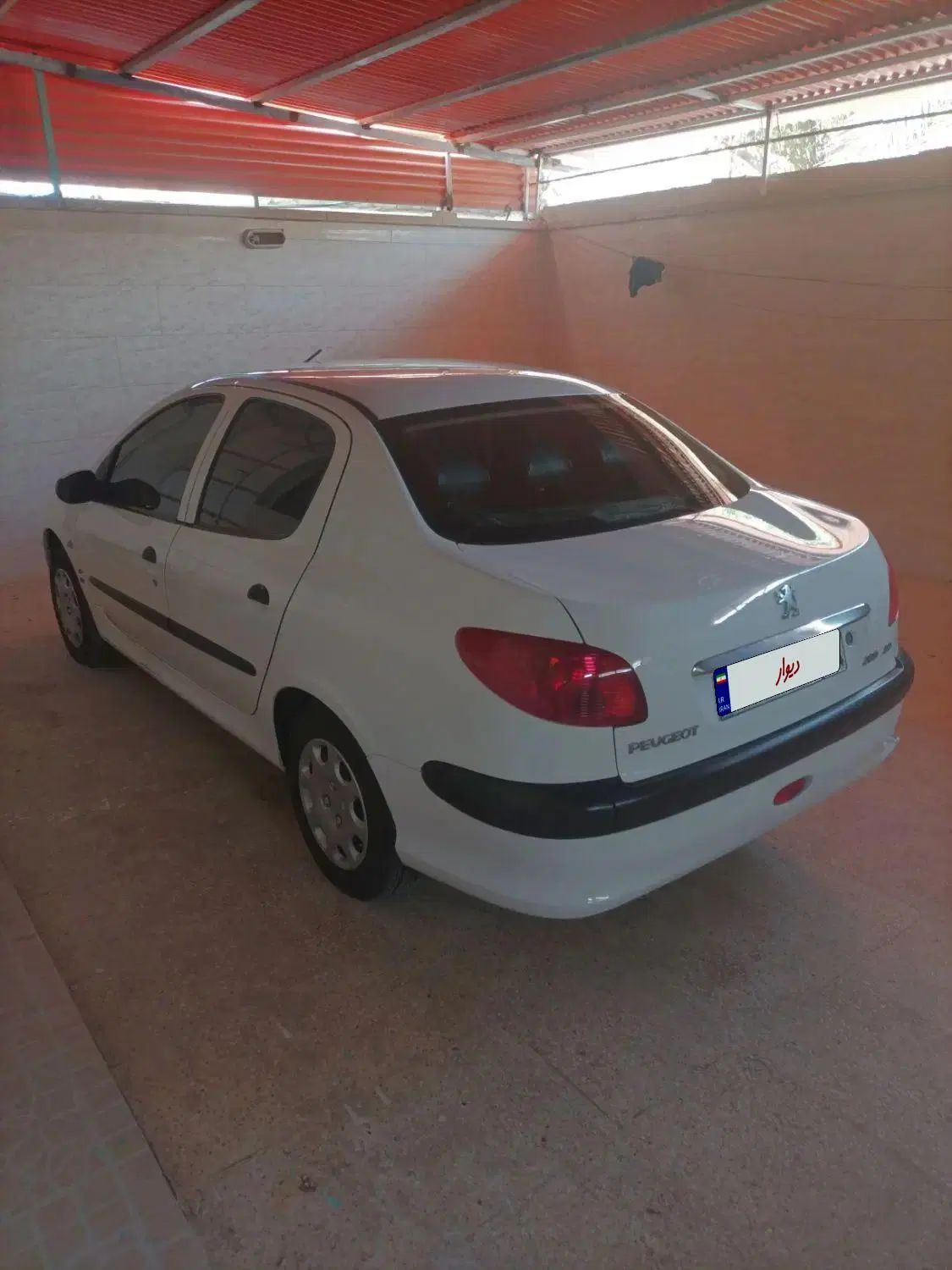 پژو ۲۰۶ صندوق دار v8 - 1399