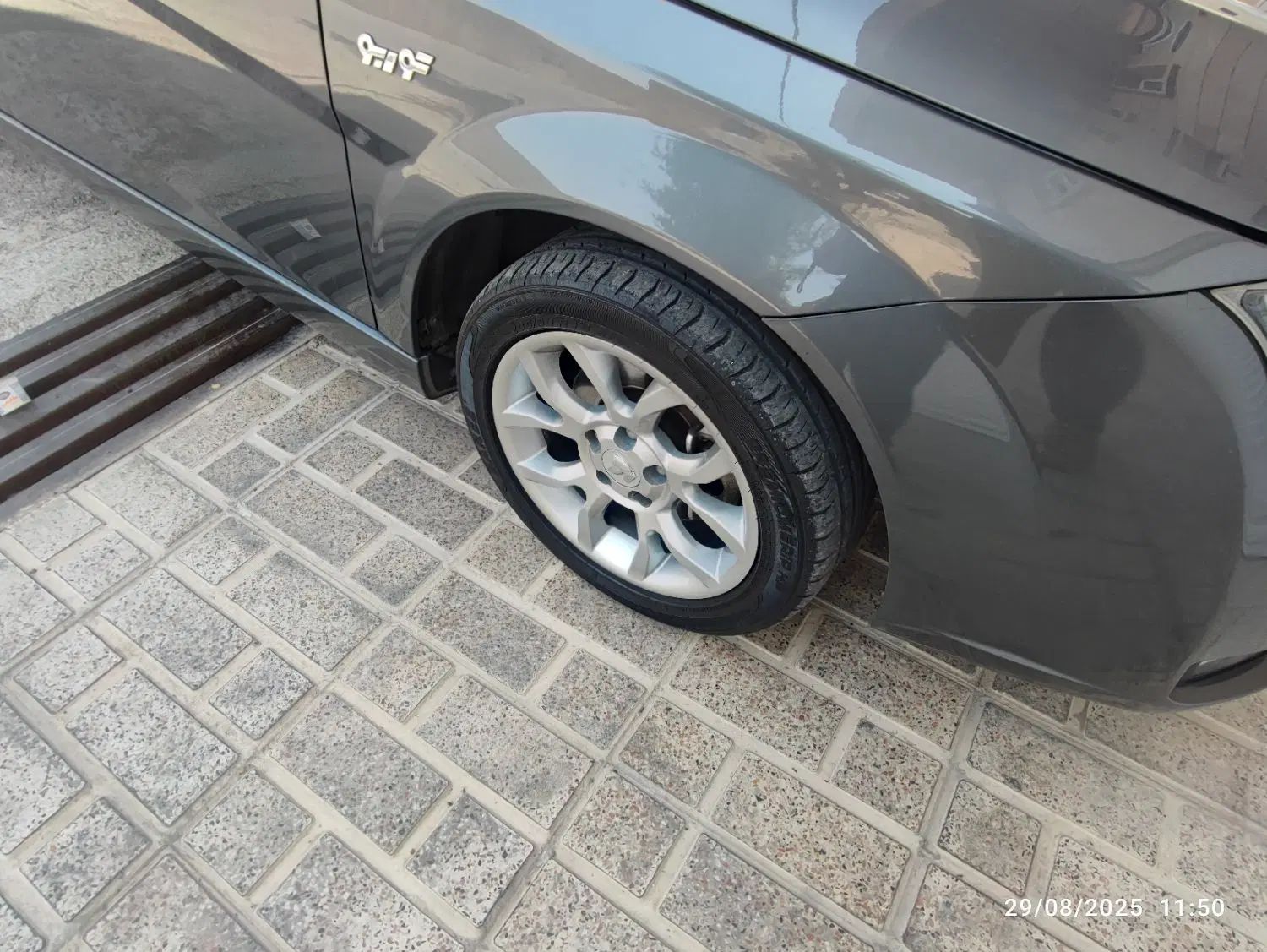 دنا پلاس توربو 6 دنده - 1401