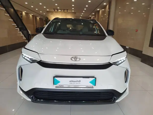 تویوتا bZ4X FWD پرو - 2024
