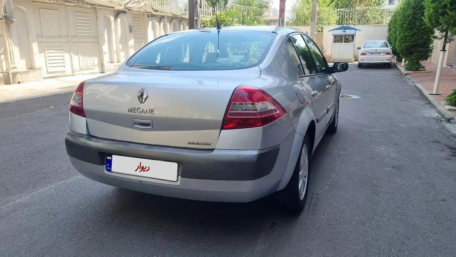 رنو مگان پارس خودرو 2000 - 1390