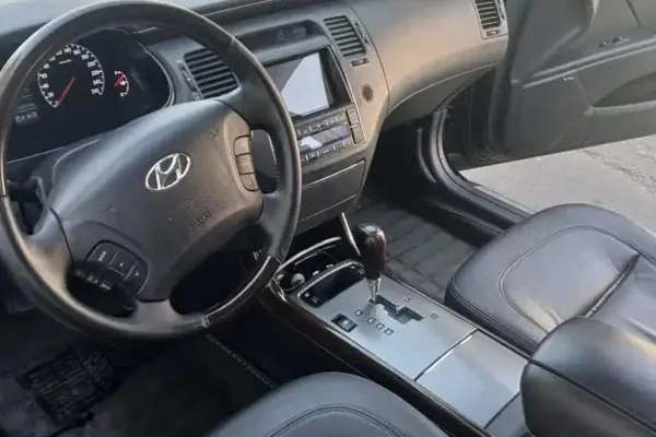 هیوندای آزرا (گرنجور) 3300cc - 2011
