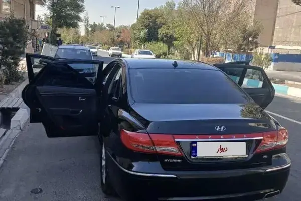 هیوندای آزرا (گرنجور) 3300cc - 2011