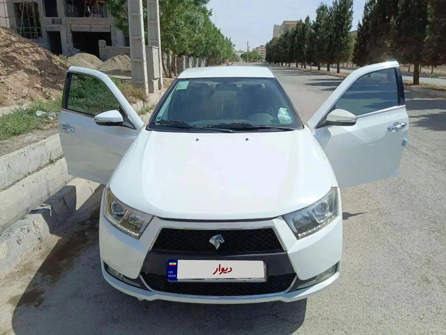 دنا پلاس تیپ ۲ سانروف ۴ ایربگ - 1401