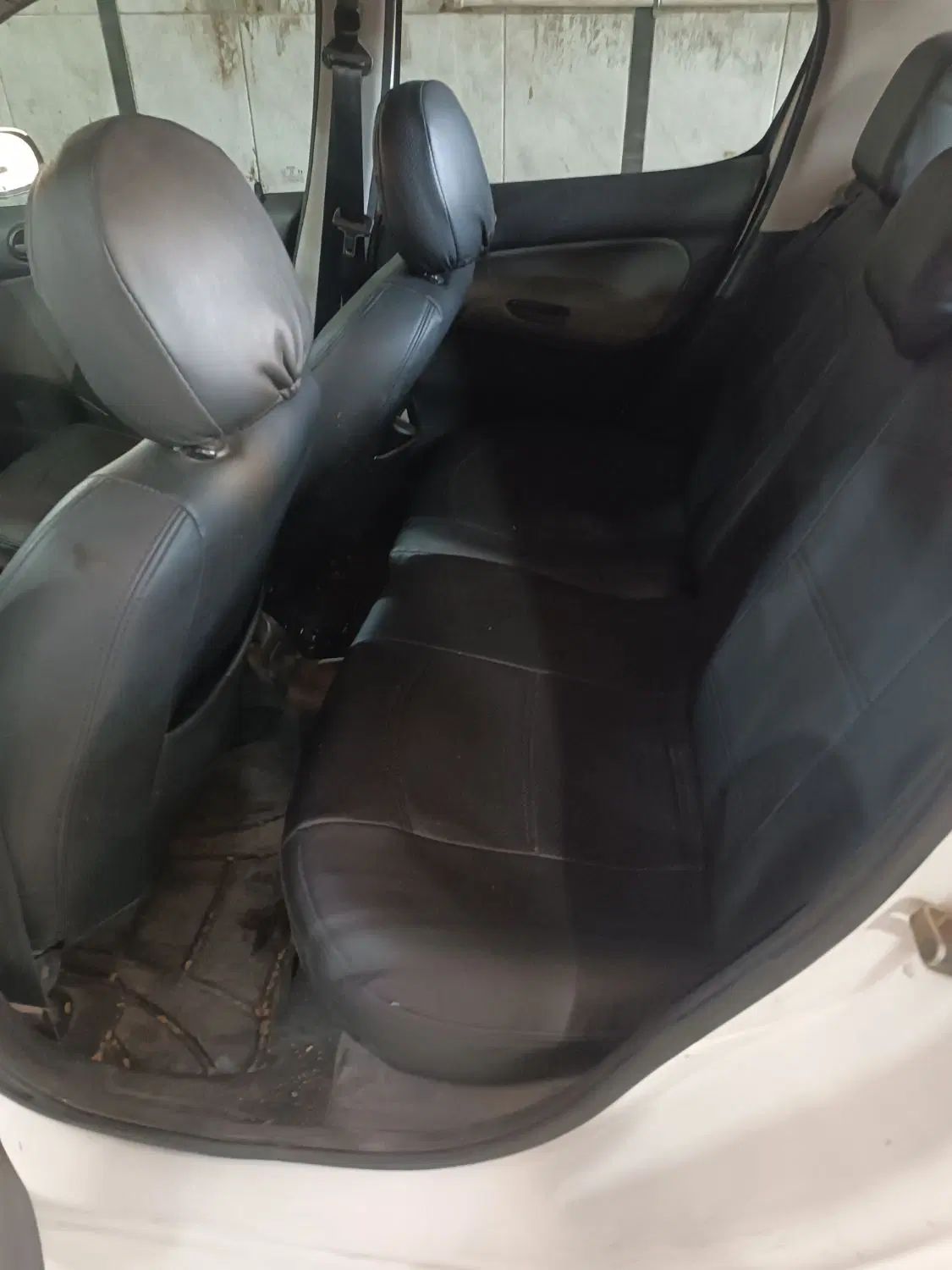 پژو ۲۰۶ صندوق دار v8 - 1394