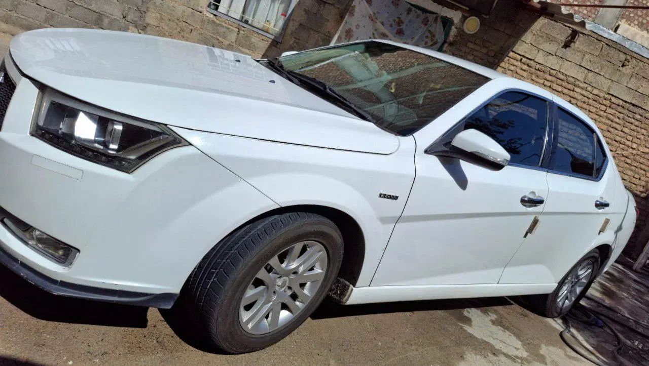 دنا پلاس ۵ دنده EF7 - 1399