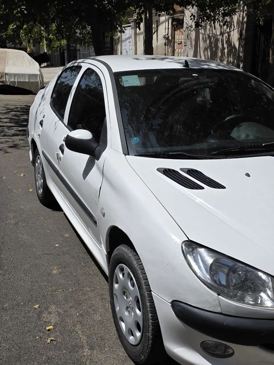 پژو ۲۰۶ صندوق دار v8 - 1396