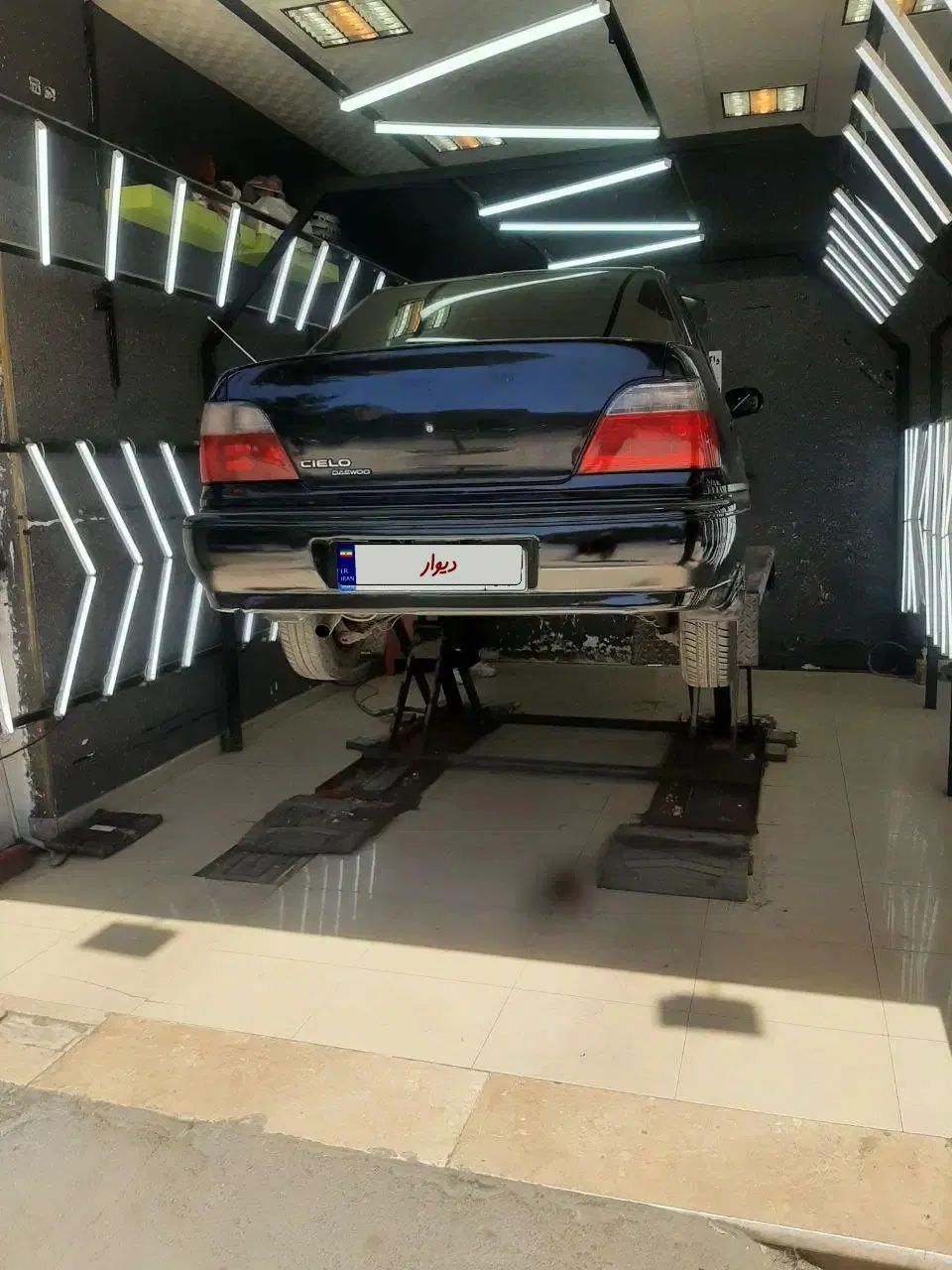 دوو سیلو سدان - 1381
