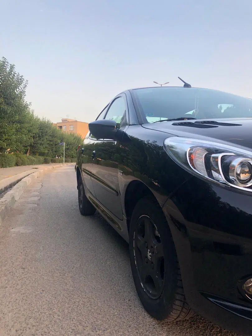 پژو ۲۰۷ صندوق دار اتوماتیک - 1397