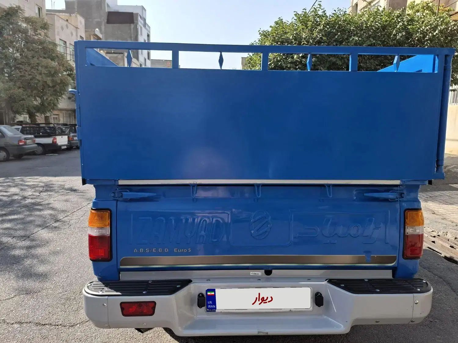 زامیاد وانت نیسانZ24 دوگانه سوز آپشنال - 1400
