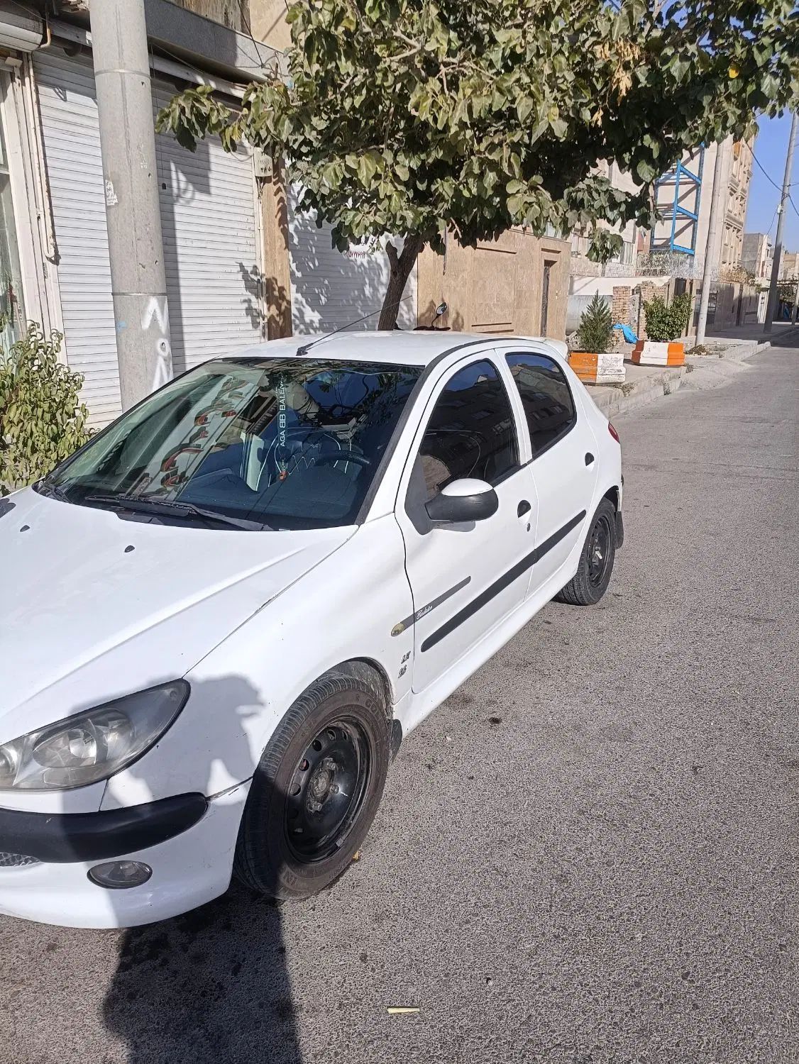 پژو 206 تیپ 5 - 1396