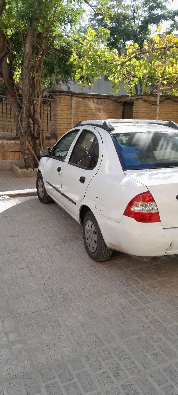 تیبا صندوق دار SX - 1400