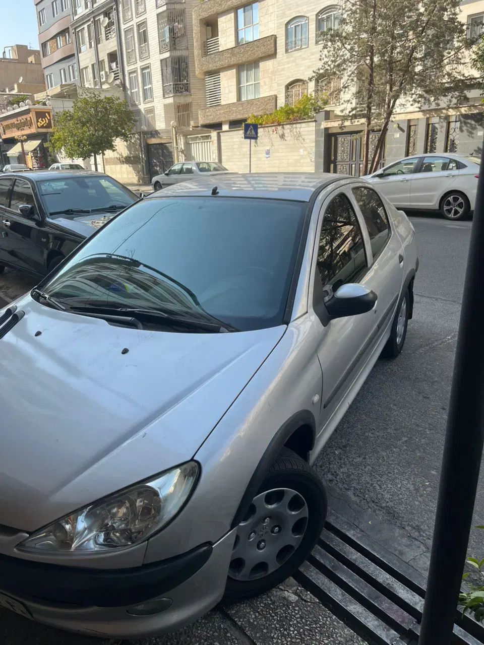 پژو ۲۰۶ صندوق دار v8 - 1390
