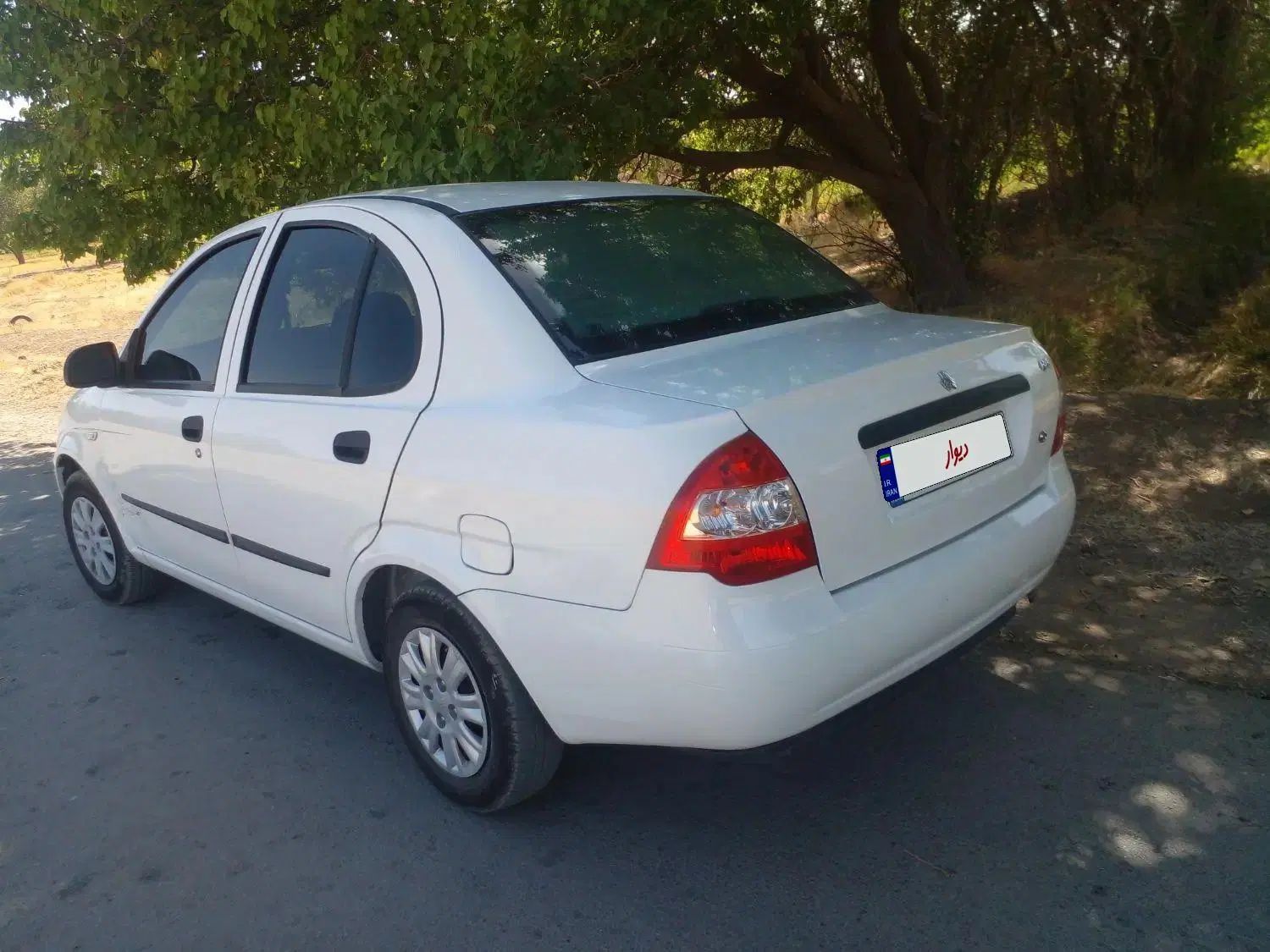 تیبا صندوق دار SX - 1401